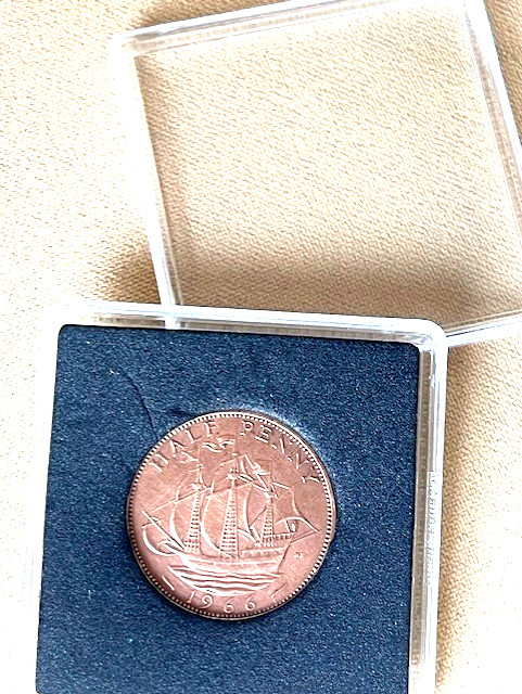 Unusual 60th Birthday Gift-1966 British UK Birth HALFPENNY – Present.