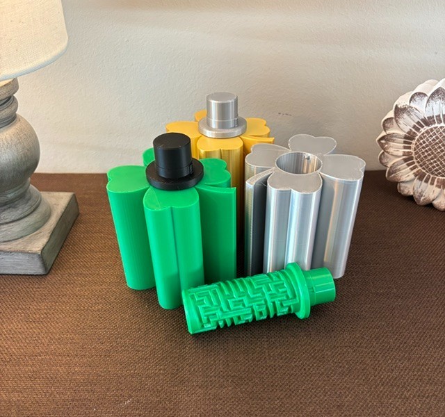 3D Printed St Patrick’s Day Maze Gift Box – Four-Leaf Clover Top Hat
