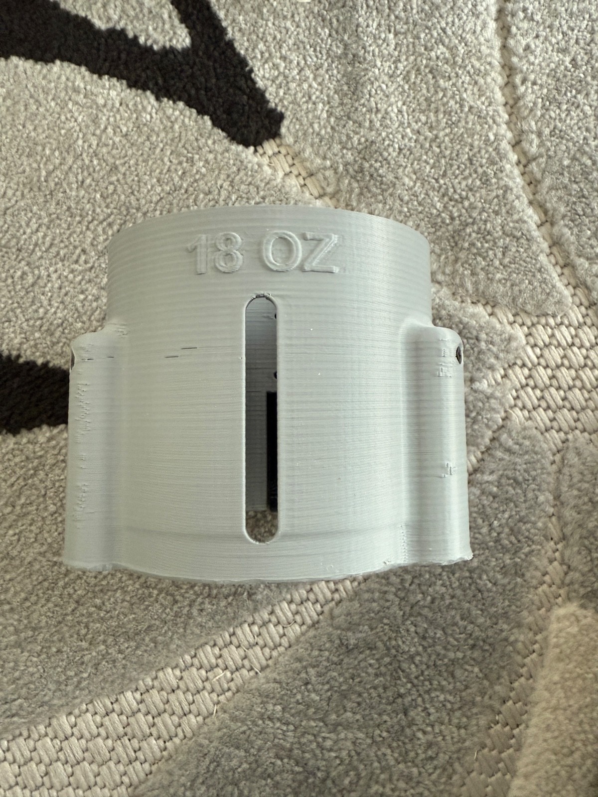 Solo Cup Wall Dispenser 18 oz cups.