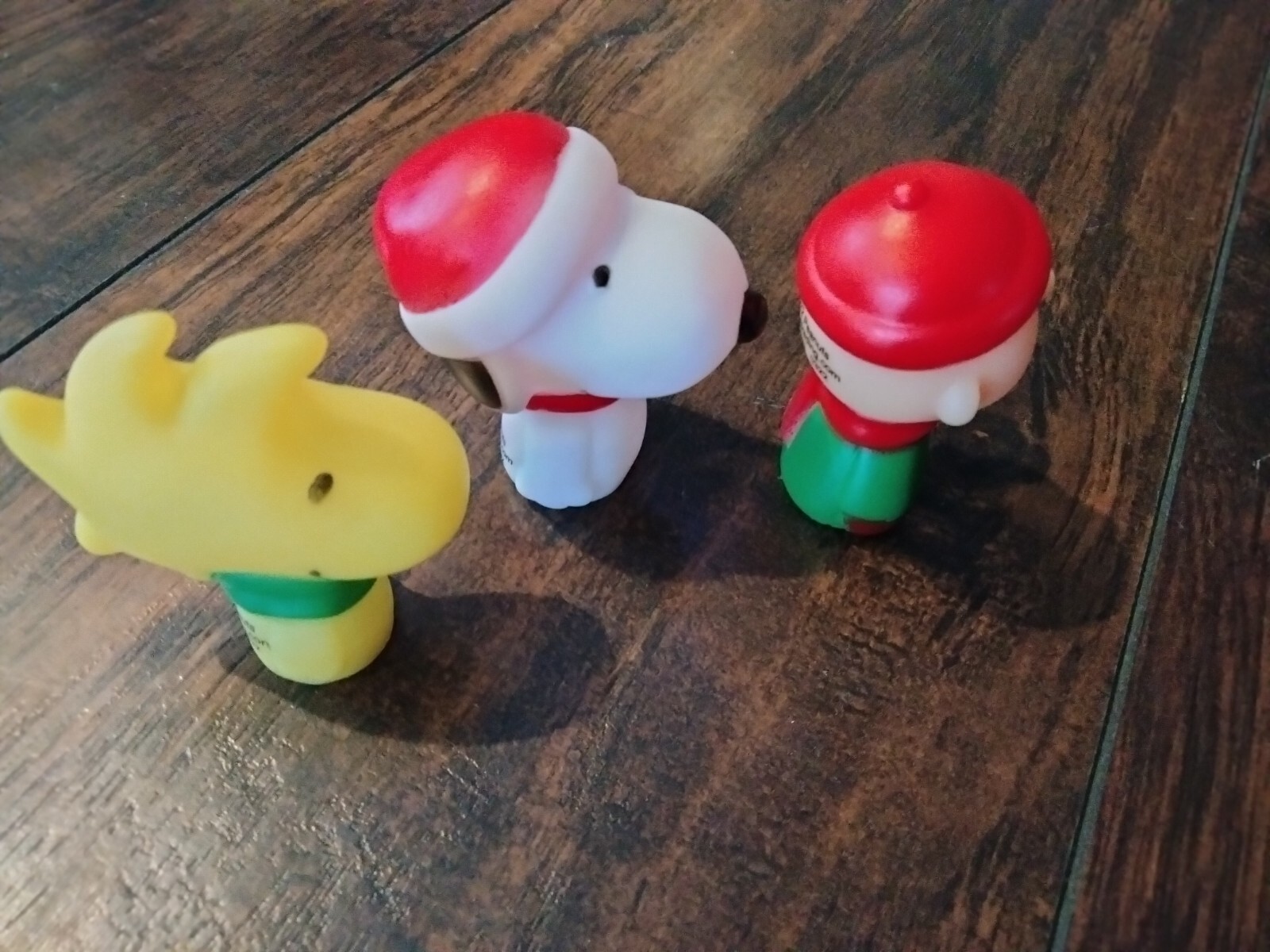 Lot 3 PEANUTS PLASTIC FINGER PUPPETS CHRISTMAS SNOOPY charlie brown Woodstock