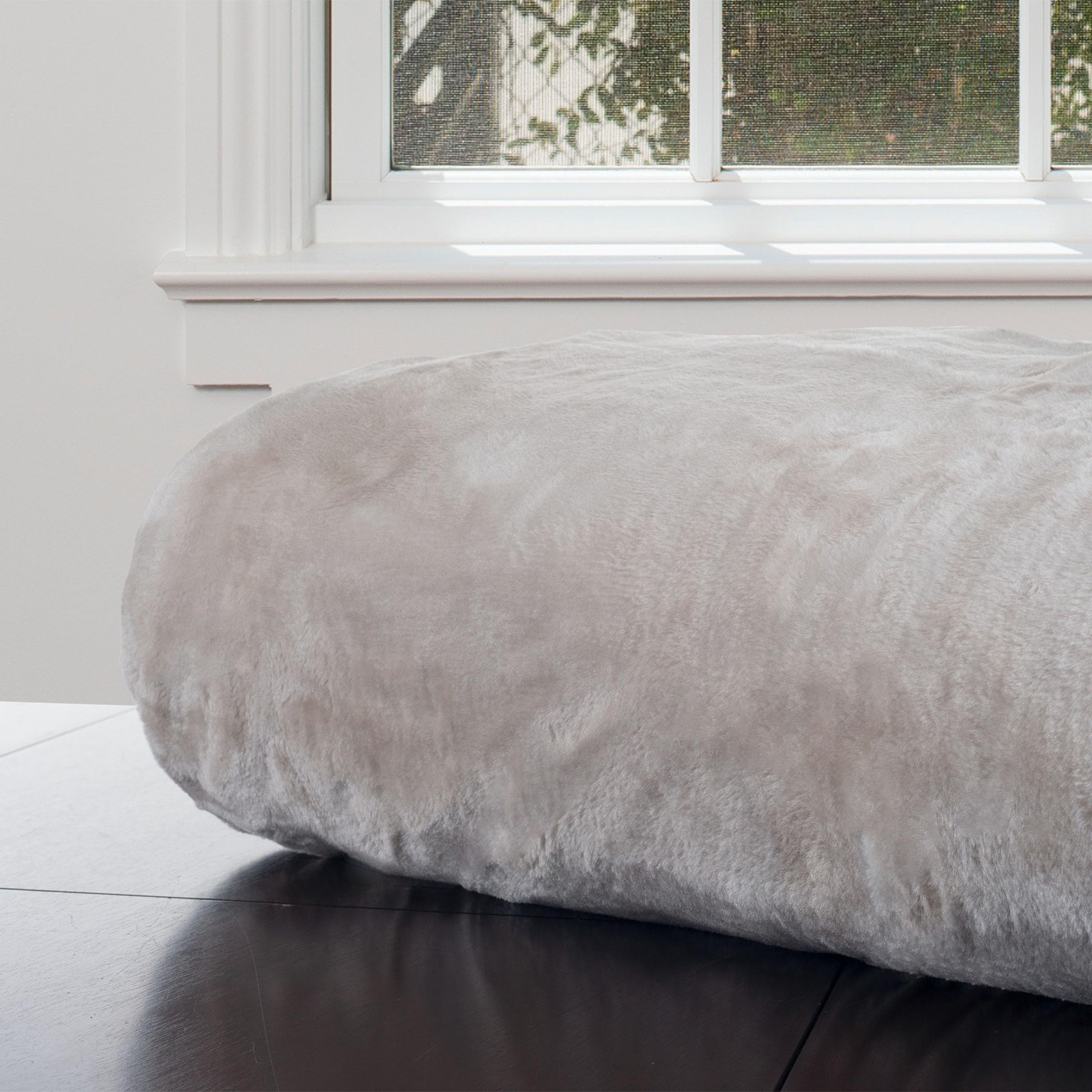 Bedford Home Faux Fur Throw Blanket – Oversized 91×81 Machine-Washable Beddin…