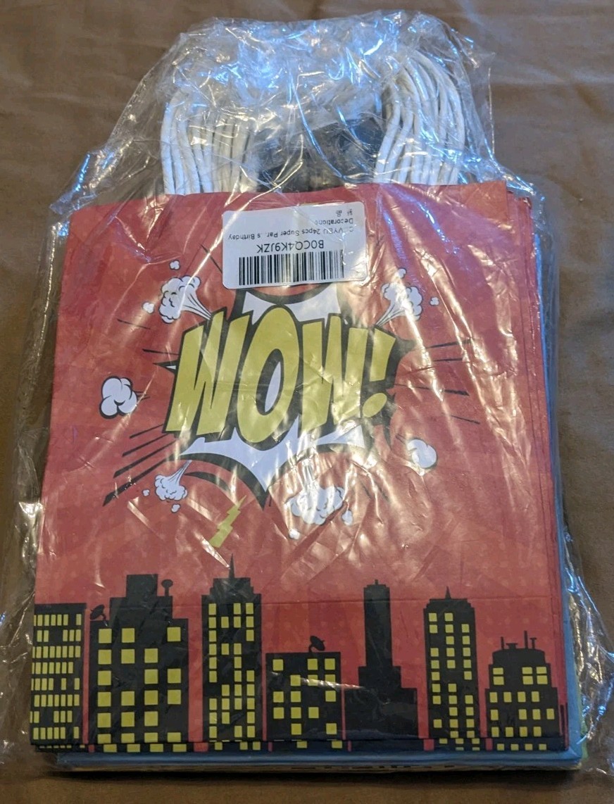 NEW Super Hero Birthday Party Set of 10: Plates, saucers, napkins, cup & 24 bags