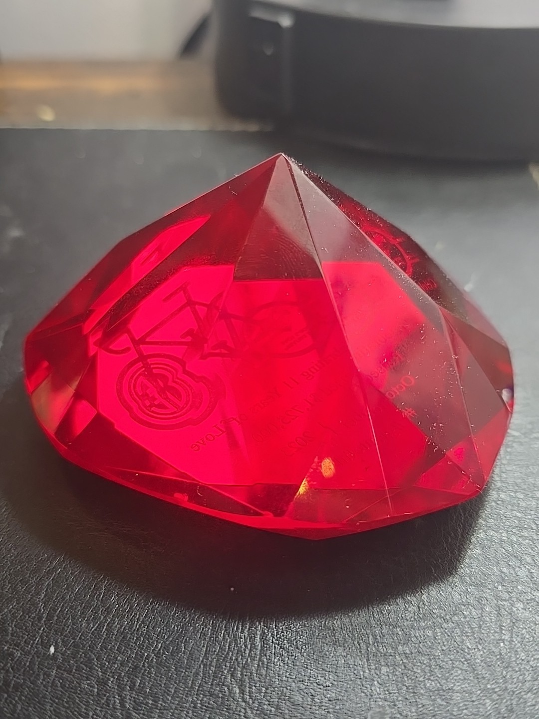 God’s Love We Deliver Hunger Grateful Paperweight Heart Shape Red Ruby Crystal