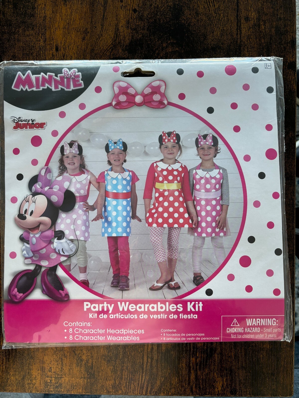 Minnie Mouse Party Wearables Kit 8 Character Headpieces & 8 Wearables