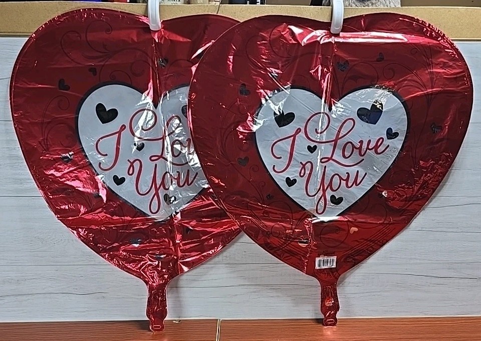 Lot Of 8 VALENTINE’S DAY BALLOONS