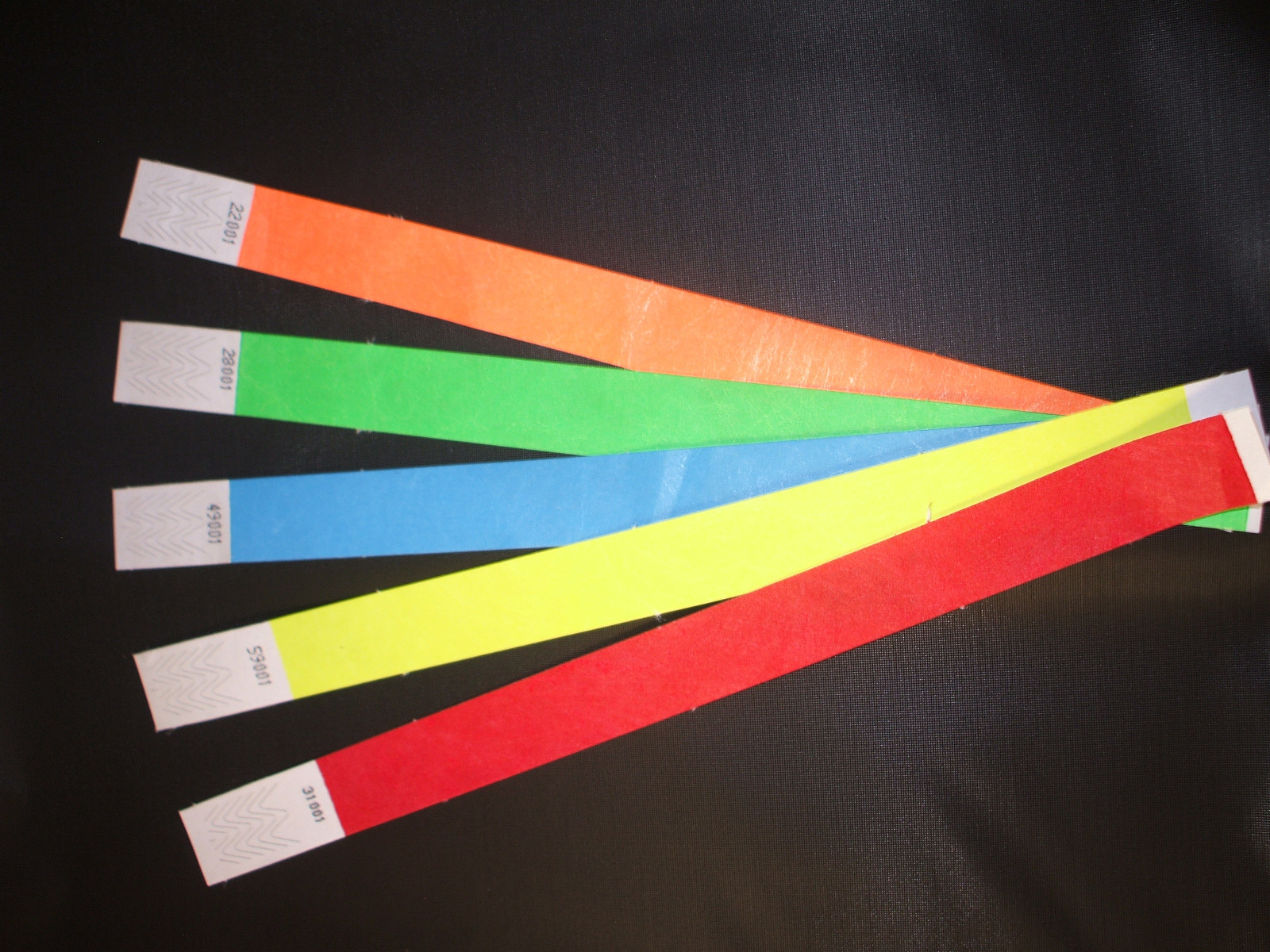 5,000 3/4″ CUSTOM TYVEK WRISTBANDS, CUSTOM PAPER WRISTBANDS IN 5 COLORS