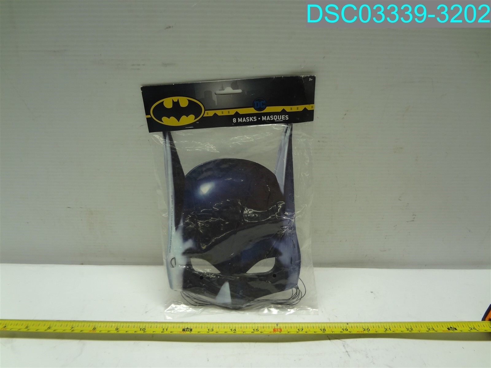 Batman 8ct Wearable Masks Black 011179499212
