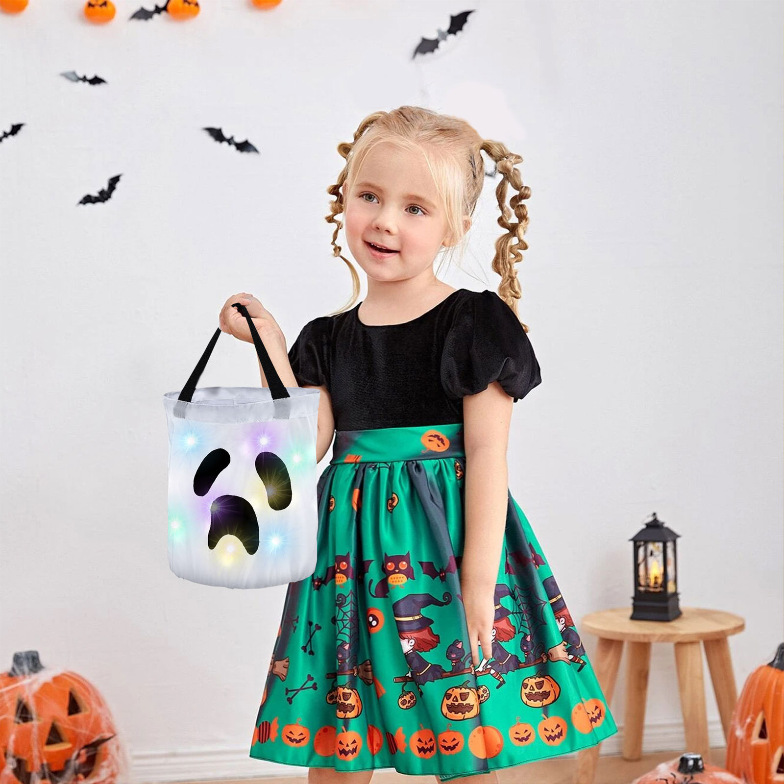 2 pcs LED Jack-O’-Lantern Light Up Halloween Candy Basket Bag Pumpkin Light bag