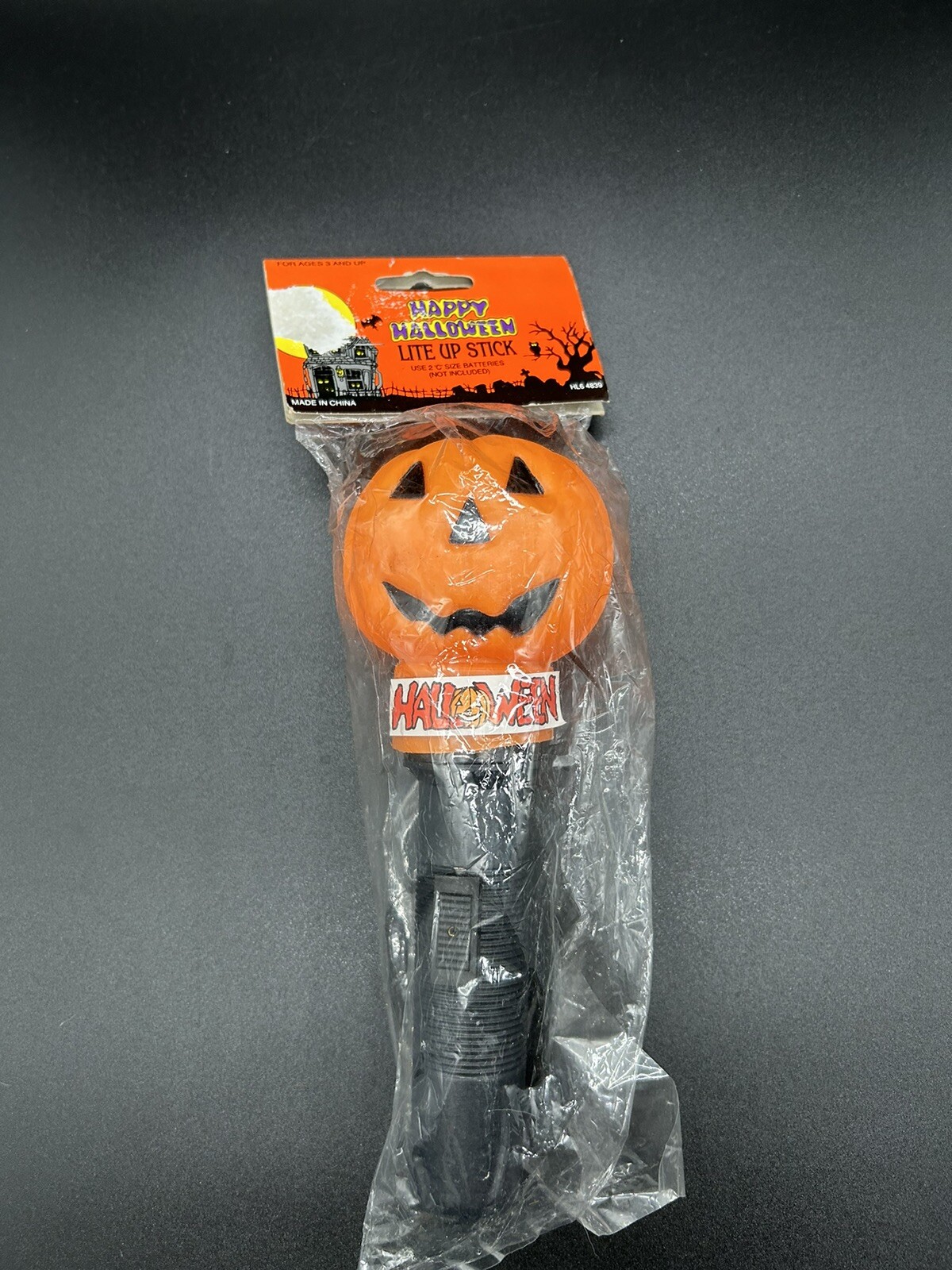 Vintage Happy Halloween 9″ Jack O Lantern Lite-Up Stick Trick or Treating Light!