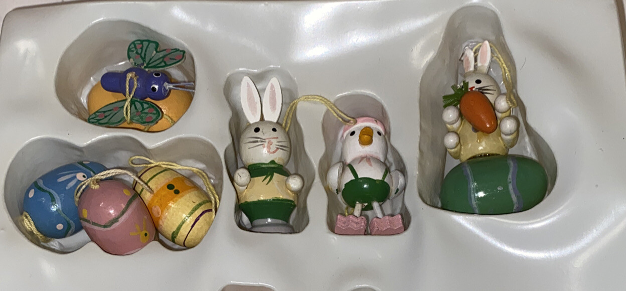 Vintage Easter Parade Ornament Set 24 Pc Brand New In Box