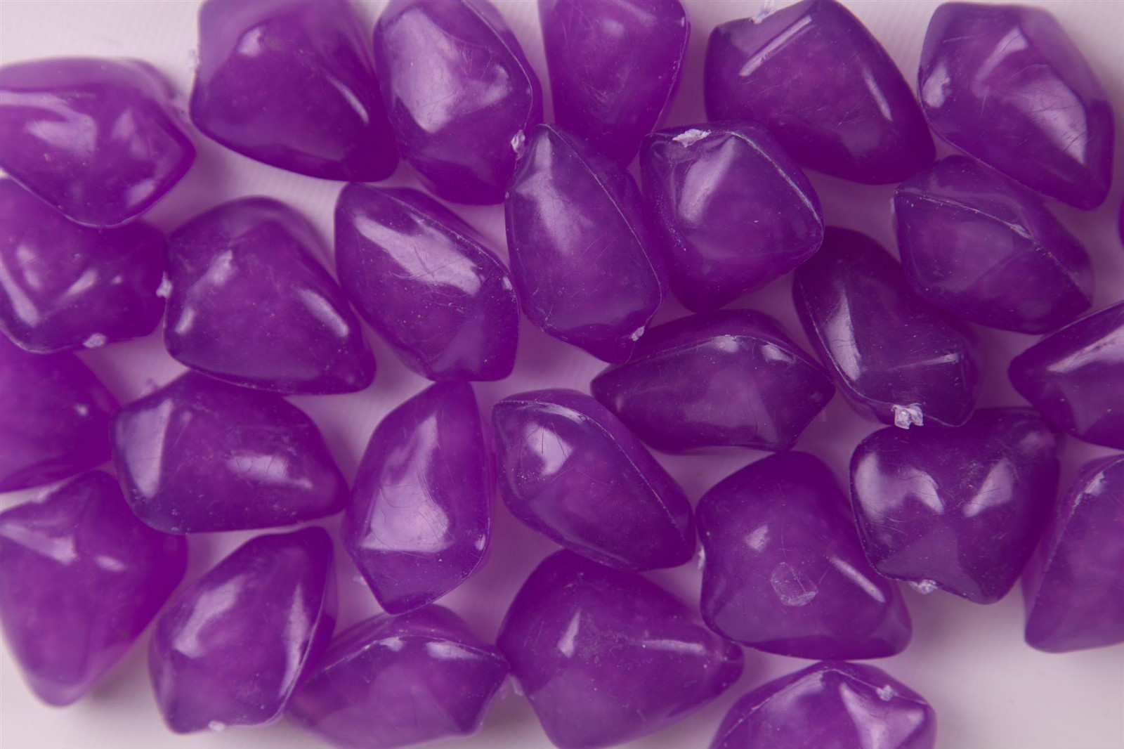 COLOURED STONES/NUGGETS VASE FILLERS 1 KG PACK EVENTS DECOR PARTY