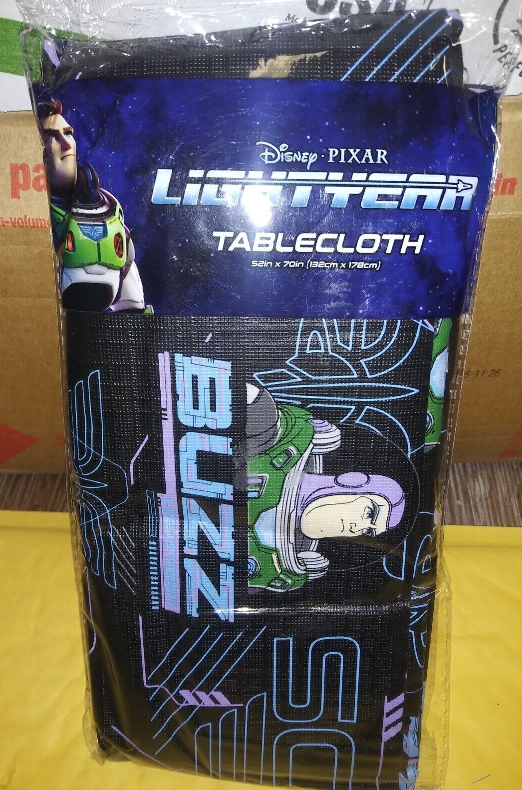 DISNEY’S 52X70 REUSEABLE BUZZ LIGHTYEAR’S TABLECLOTH FOR THE PARTY OF THE YEAR!