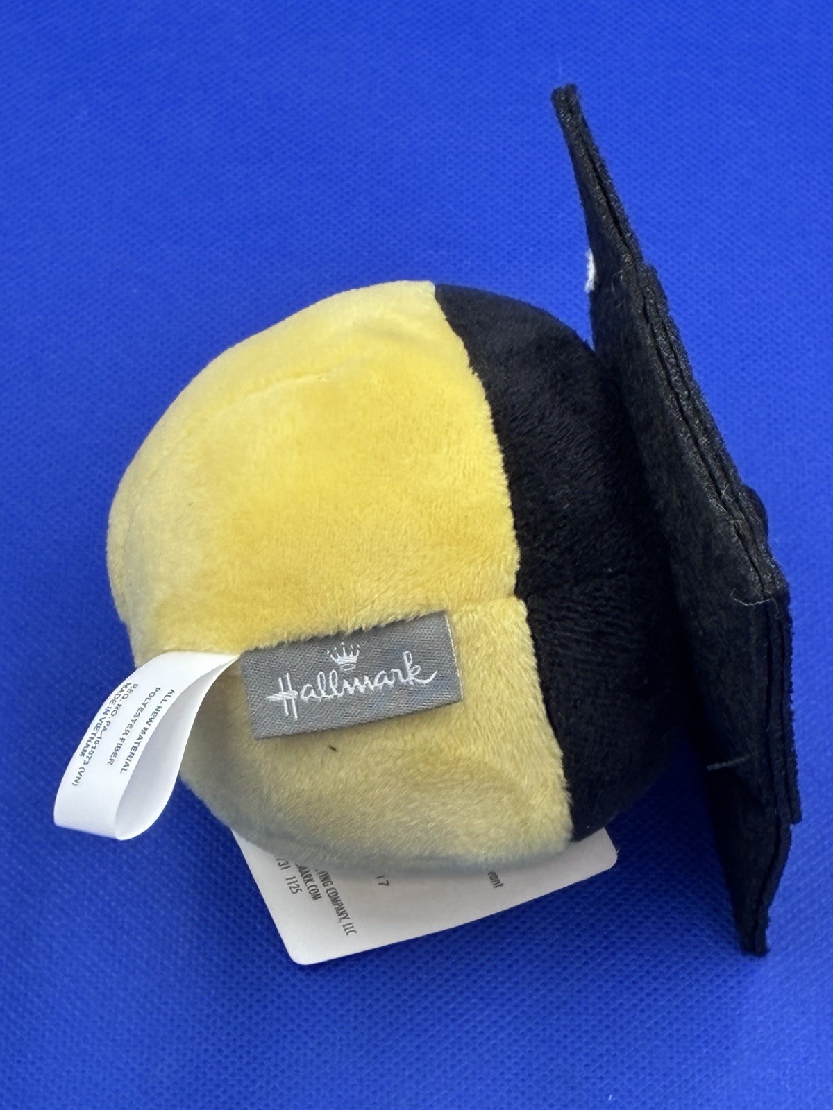 Hallmark Graduation Plush Smiley Face Gift Card Holder Yellow Black White