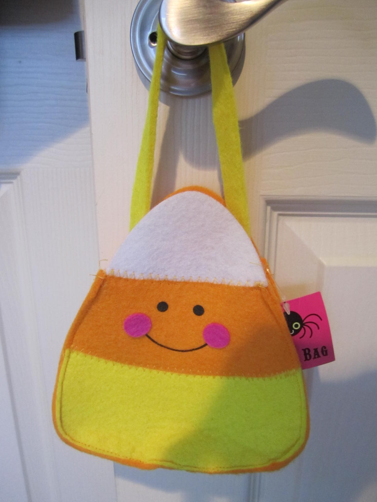 4 NWT SMALL FELT HALLOWEEN BAGS SPIDER PUMPKIN CANDY CORN BOO HALLOWEEN DECOR