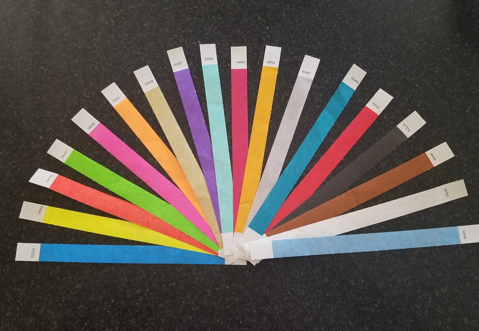 180 3/4″ ASSORTED TYVEK WRISTBANDS, 10 EACH OF 18 COLORS. PAPER WRISTBANDS