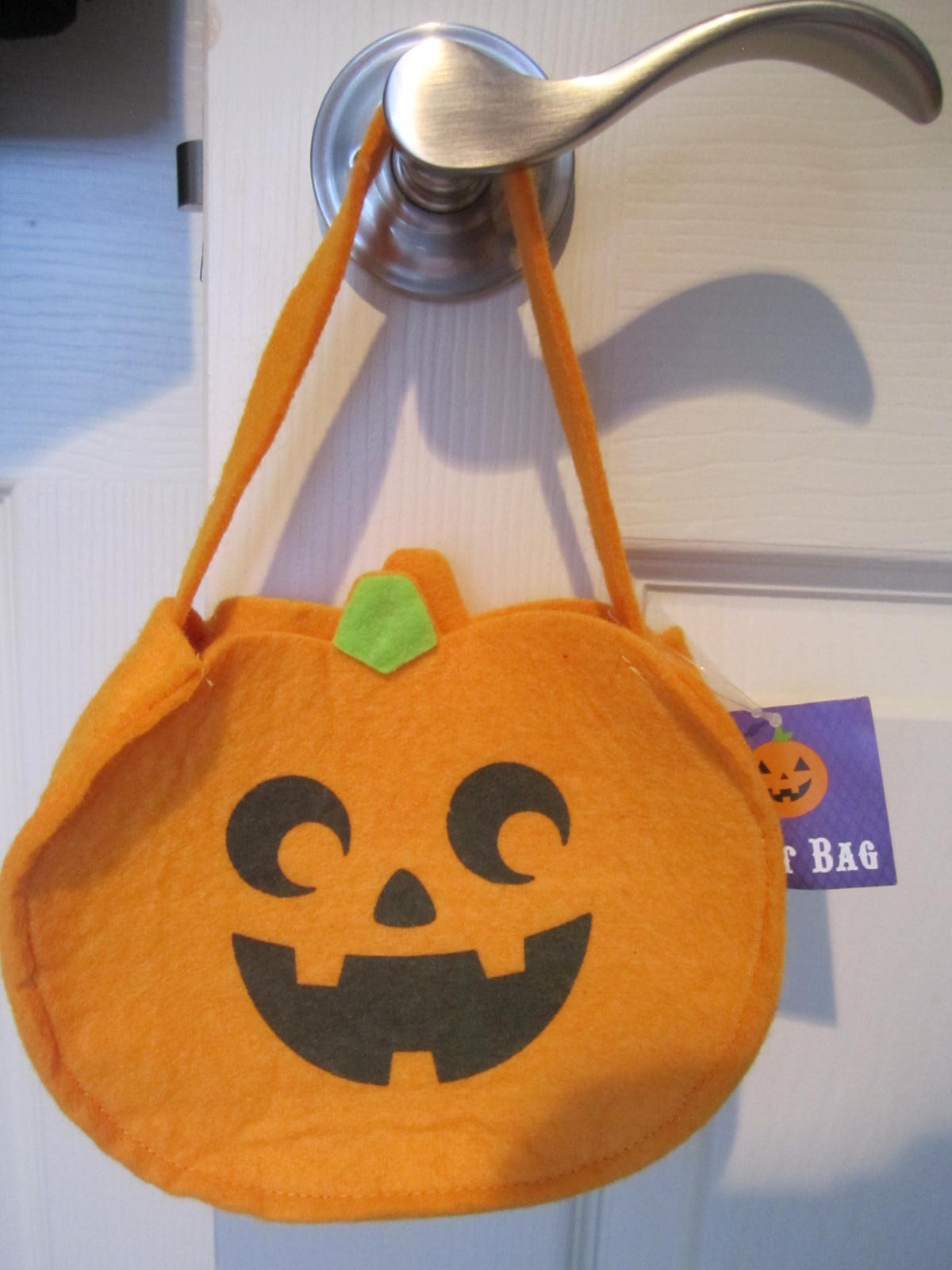 4 NWT SMALL FELT HALLOWEEN BAGS SPIDER PUMPKIN CANDY CORN BOO HALLOWEEN DECOR