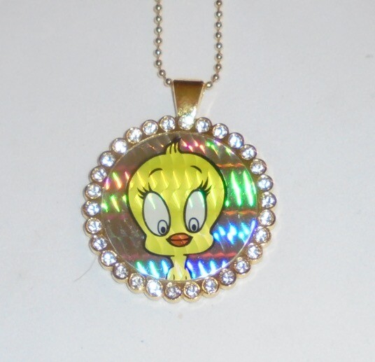 Vintage Looney Tunes TWEETY BIRD Prism Pog Cap Chain Pendant Necklace Cartoon WB