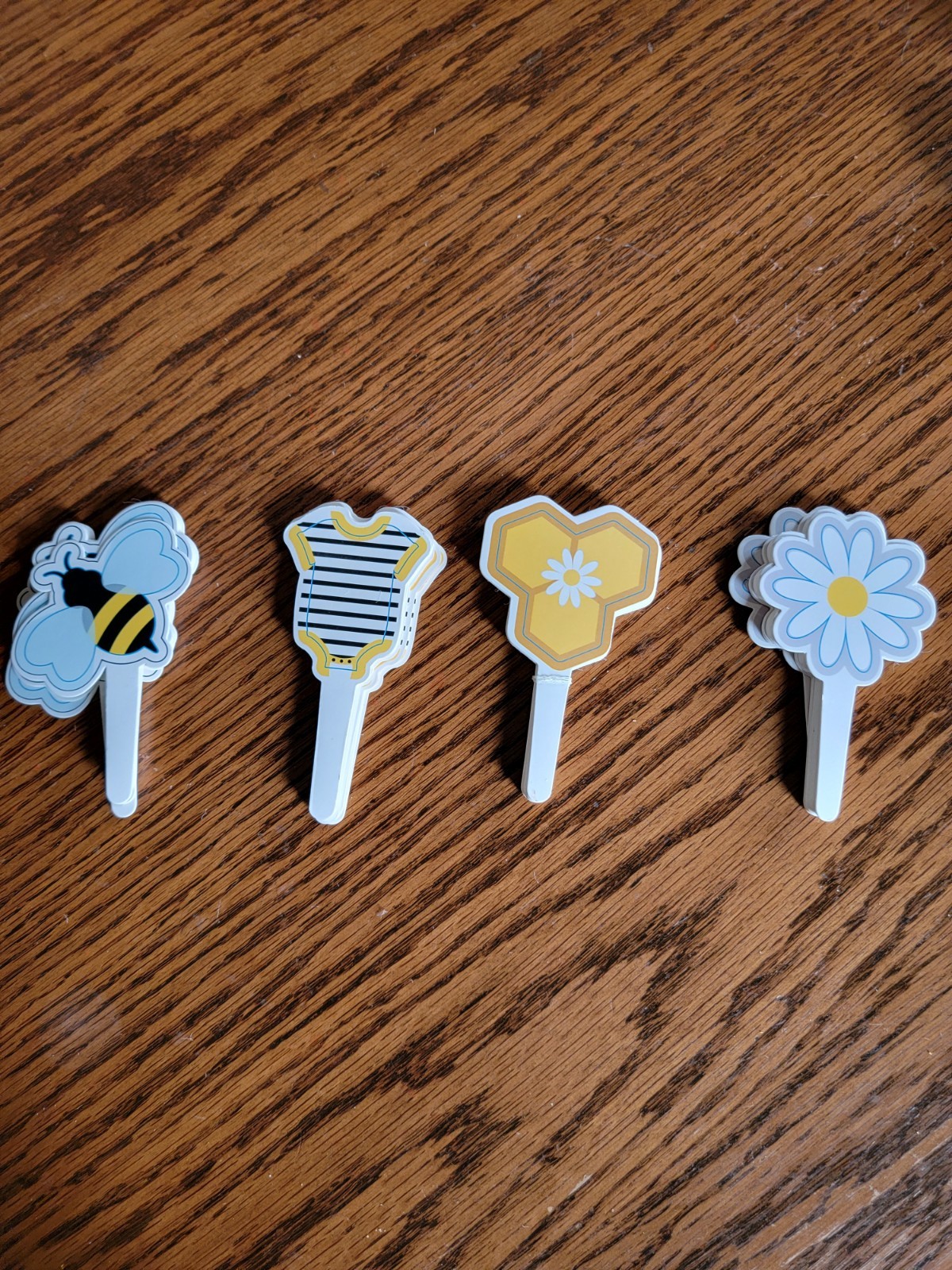 Honey Bee Party Decoration Kit (Serves 15) For Baby Showers, Birthdays