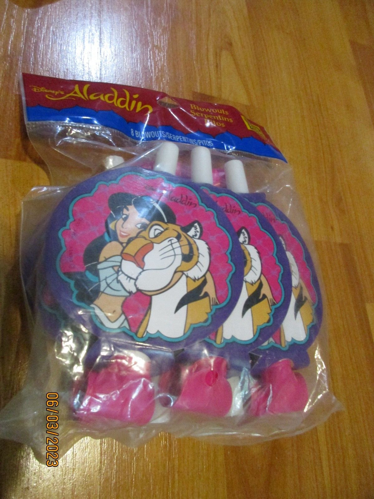 Jasmine’s Rajah Medallion Blowouts Party Supplies Multi-color Party Express NOS