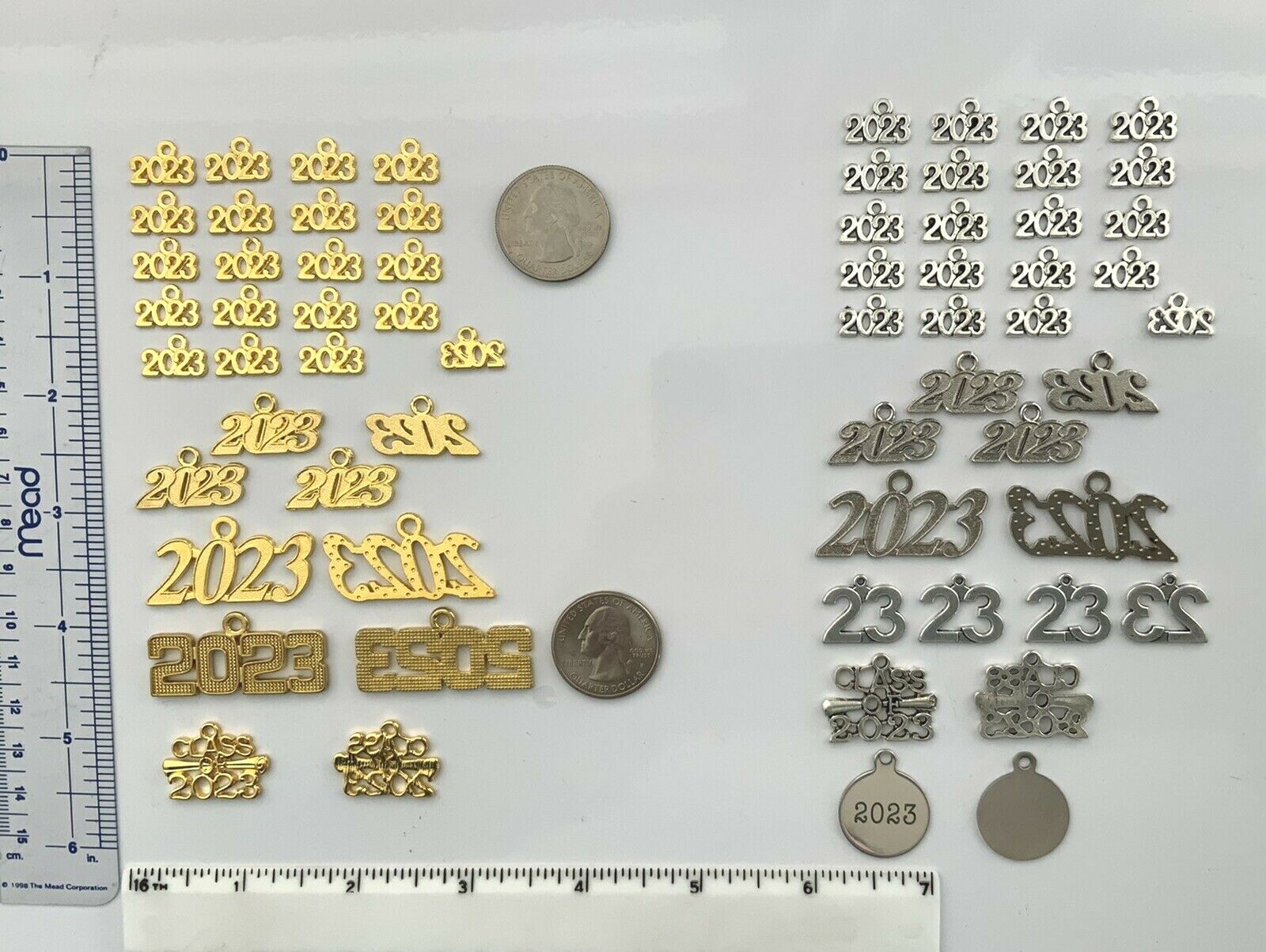 2023 YEAR NUMBER GRADUATION CAP HAT CHARMS 11 STYLES, GOLD/SILVER TONE & BONUS