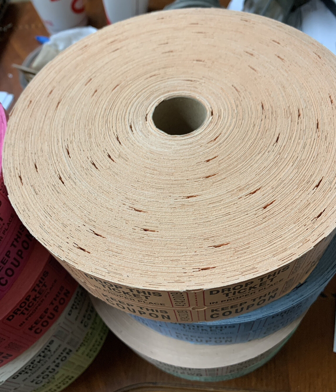 Raffle Tickets Roll of 2000 Double Stub Keep This Coupon Carnival Ticket WHITE