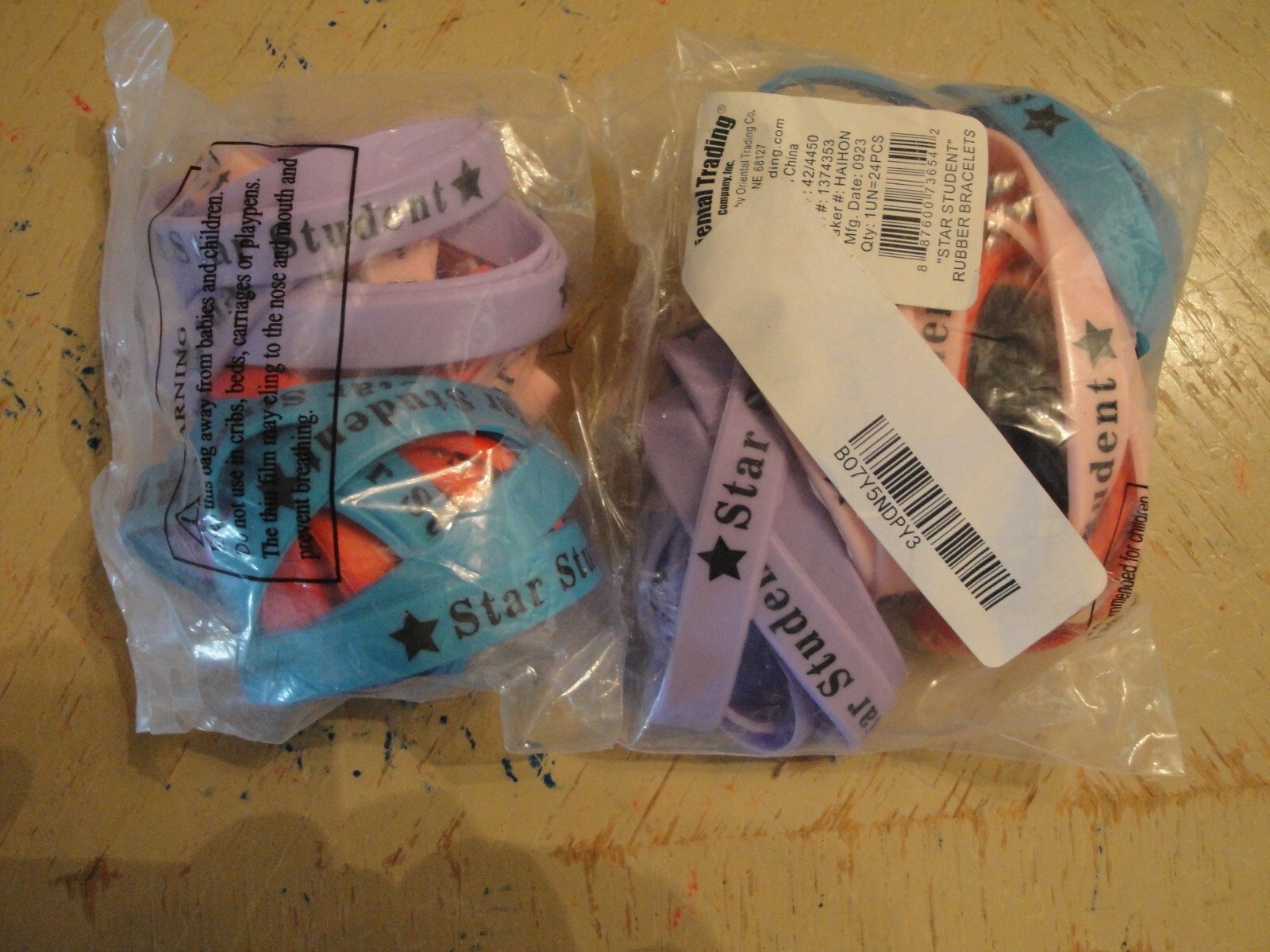 48 PCS “Star Student” Wristbands 4 Color Star Student Silicone Bracelets #K32