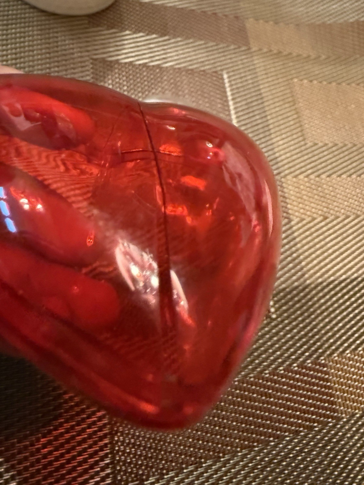 Heart shaped Plastic case boxes red, clear, pink.- favors, gifts, valentine love
