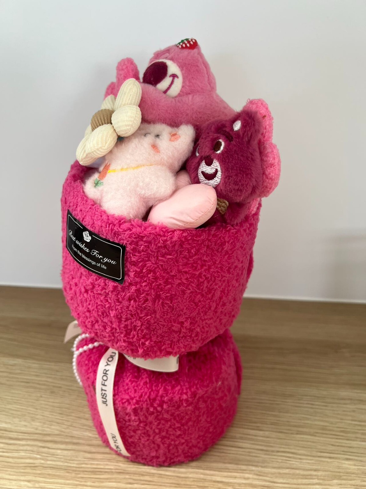Festive Gift Plush Toy Bouquet, Christmas Present for Girlfriend or Family