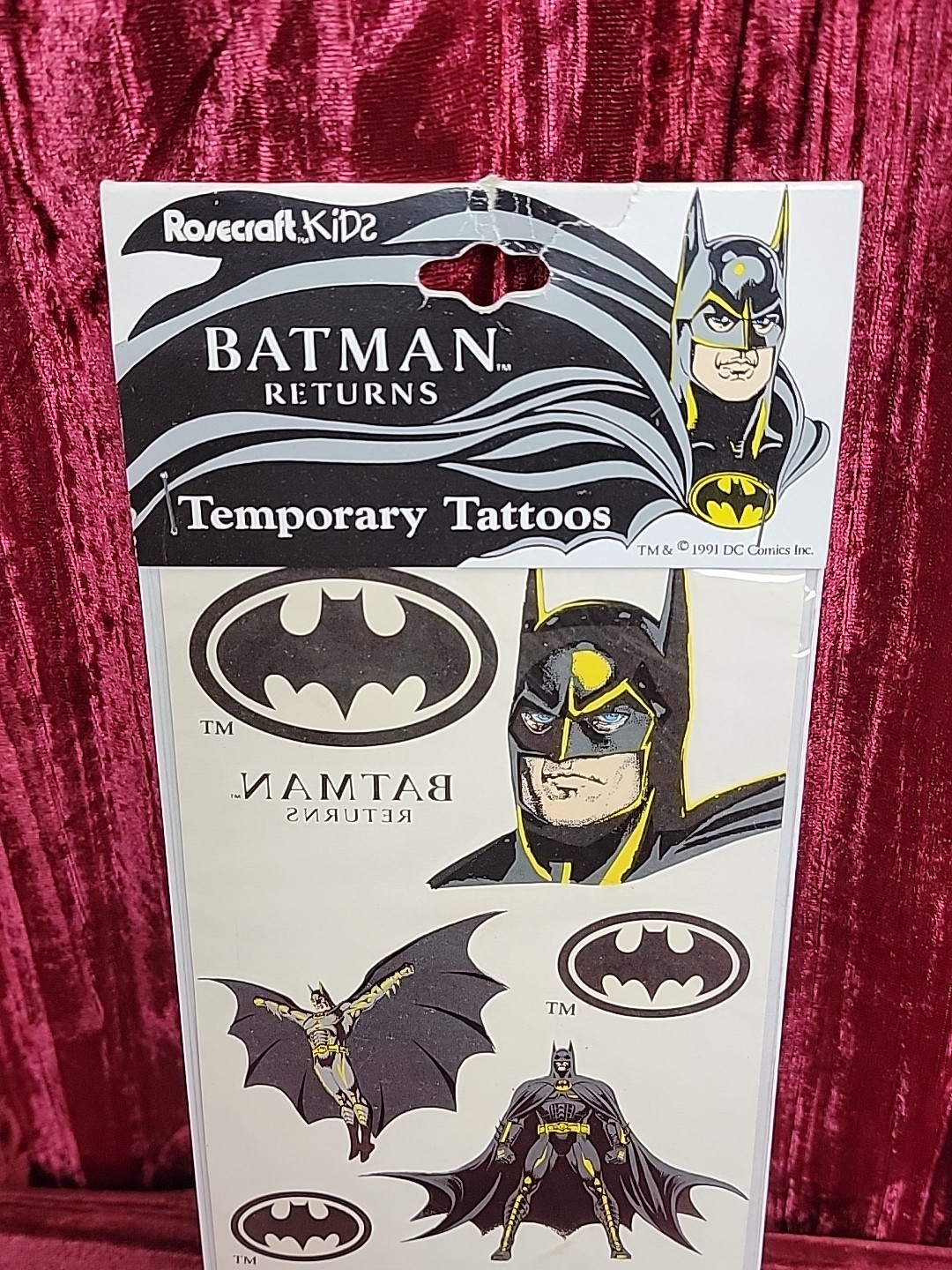 1991 SEALED PACKAGE 1 SHEET ASSORTED BATMAN RETURNS TEMPORARY TATTOOS SUPEHERO