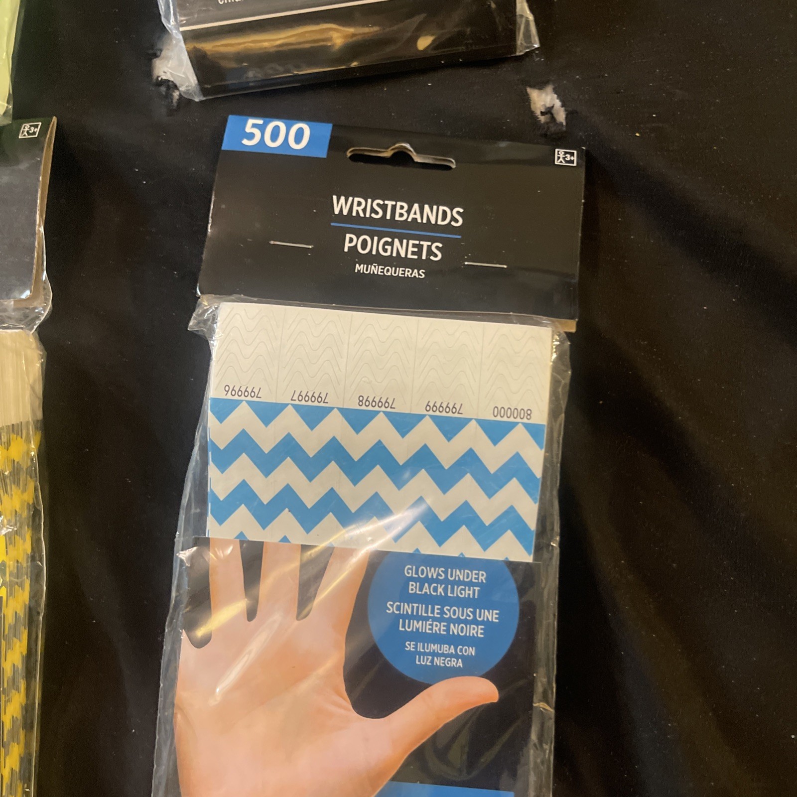 Amscan Tyvek Wristbands 5000 Count Assorted Colors Solid & Chevron Numbered