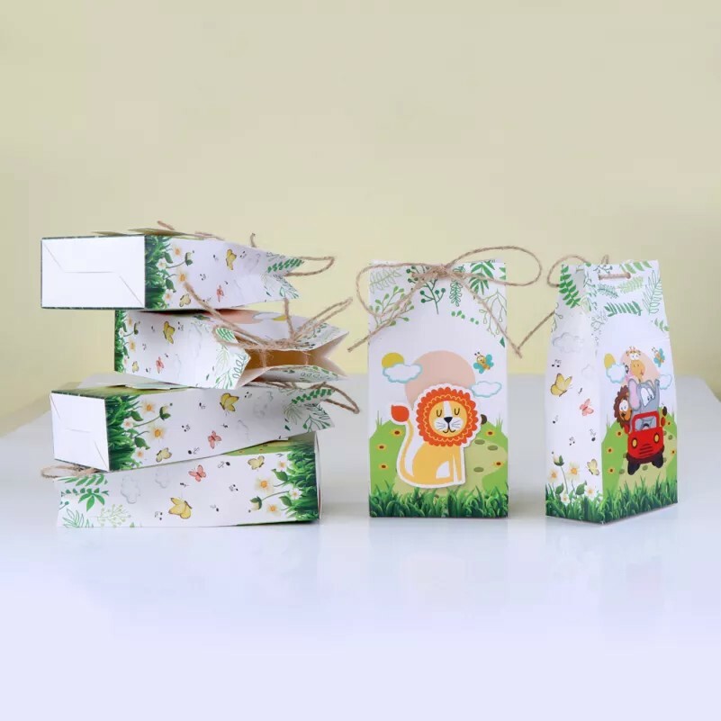 Safari 12 pack party favor boxes brand new jungle animal party bags birthday