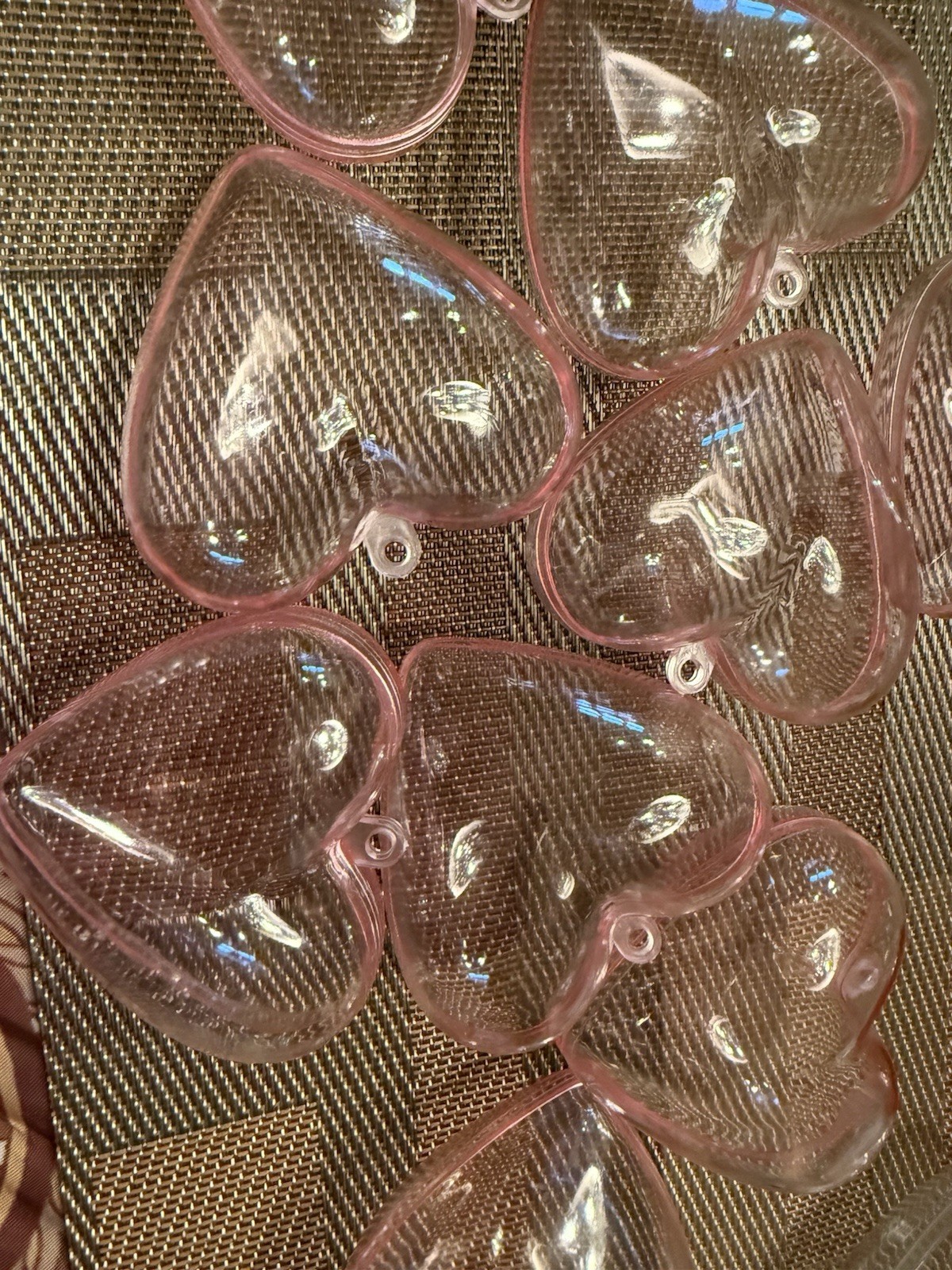 Heart shaped Plastic case boxes red, clear, pink.- favors, gifts, valentine love