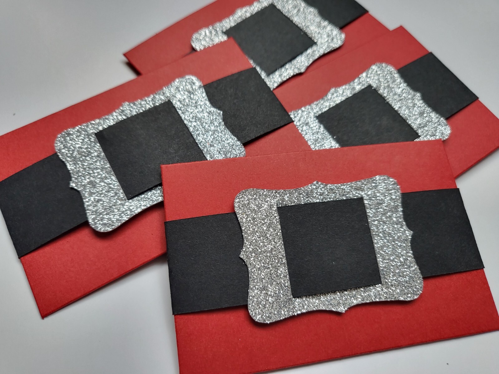 Christmas gift card holders Santa Buckle gift card/money holders – set of 4.