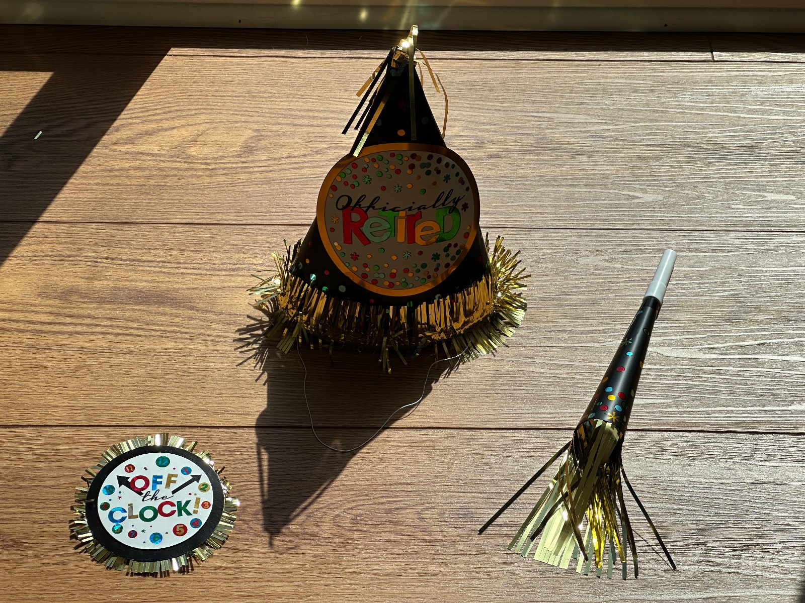 6 Piece Retirement Celebration Party Kit (Horn-Hat-Sash-Button-Glasses-Beads)