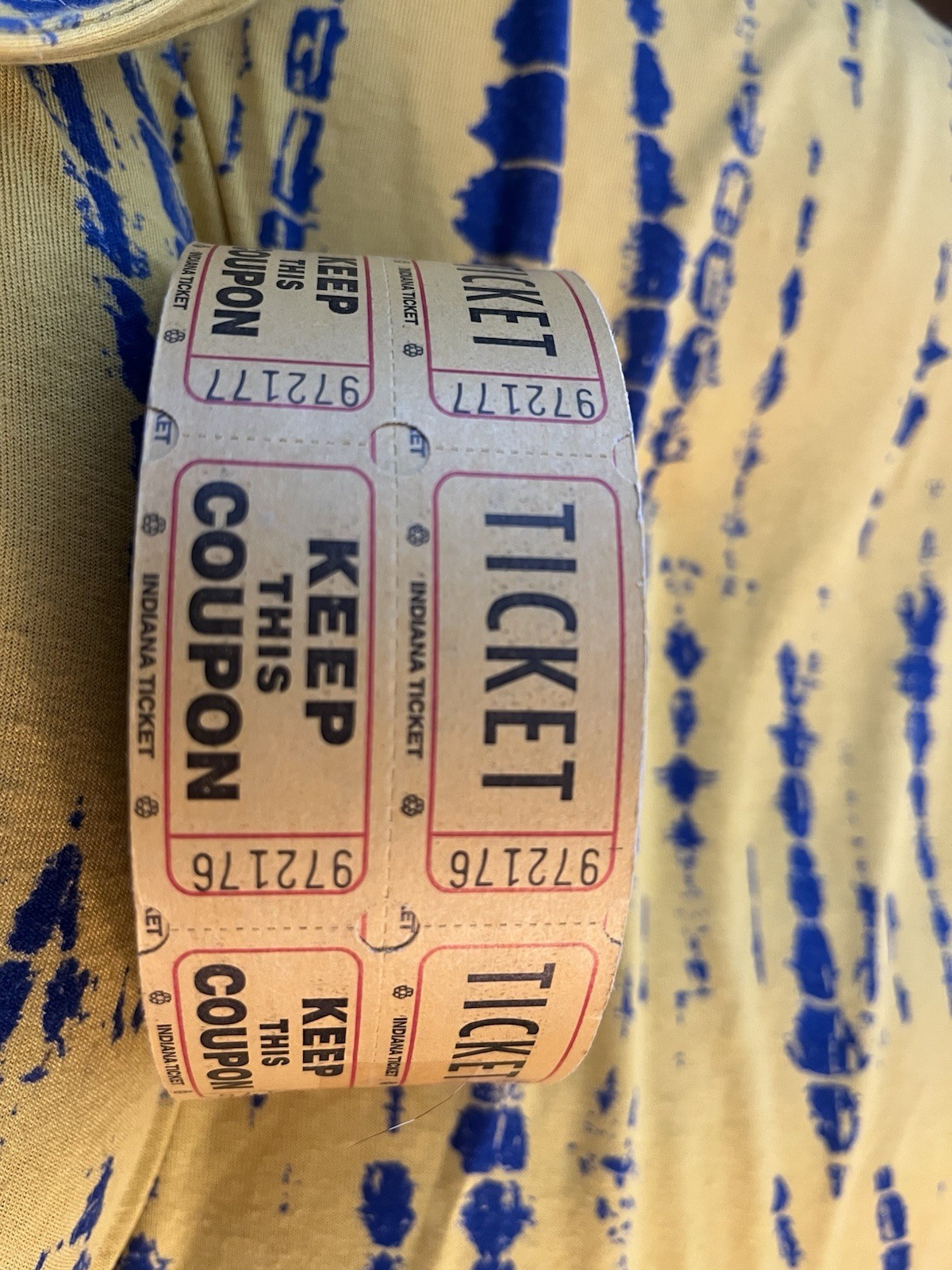 Raffle Tickets Roll of 2000 Double Stub Keep This Coupon Carnival Ticket YELLOW