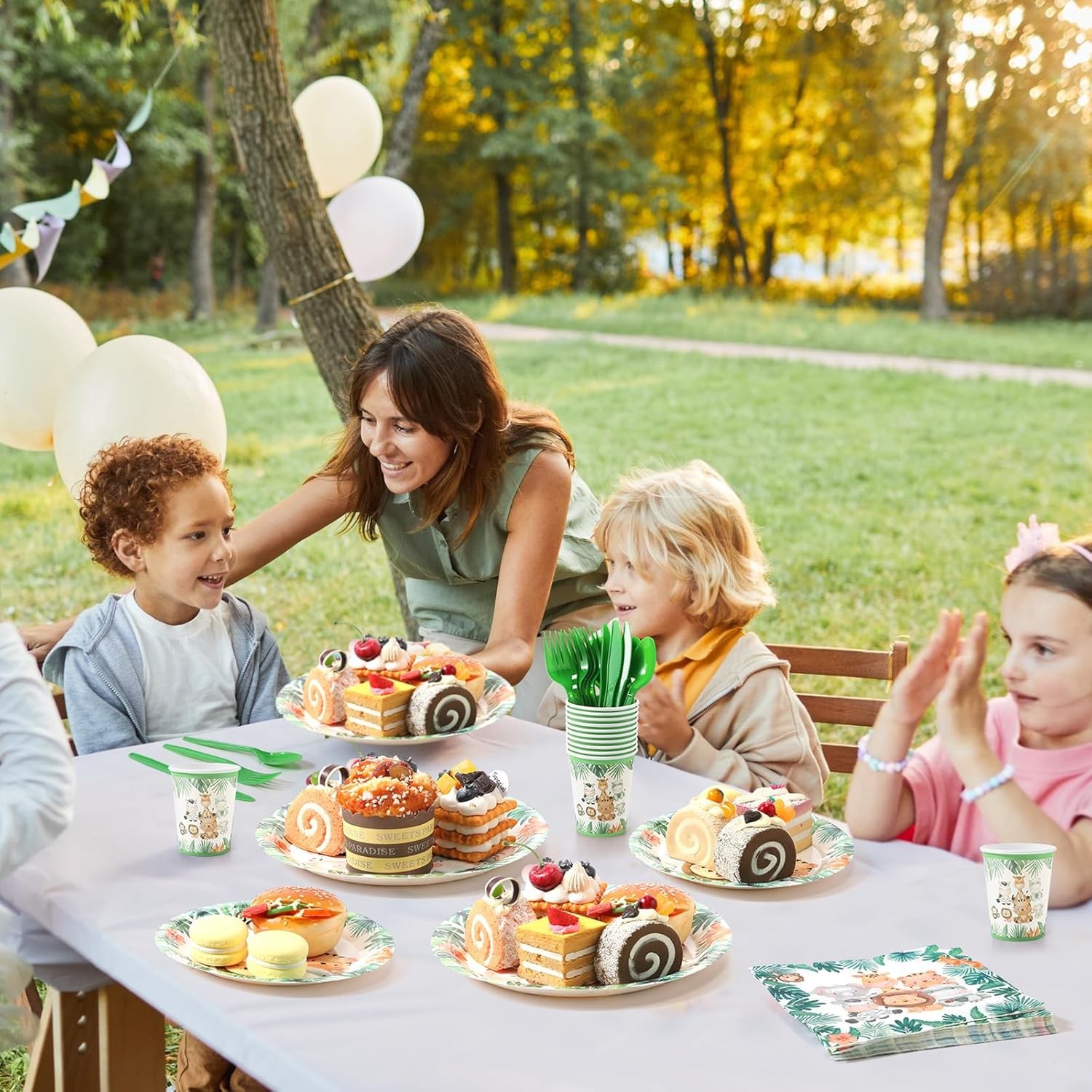 280 Pcs Jungle Safari Tableware Set for Birthday Party Supplies