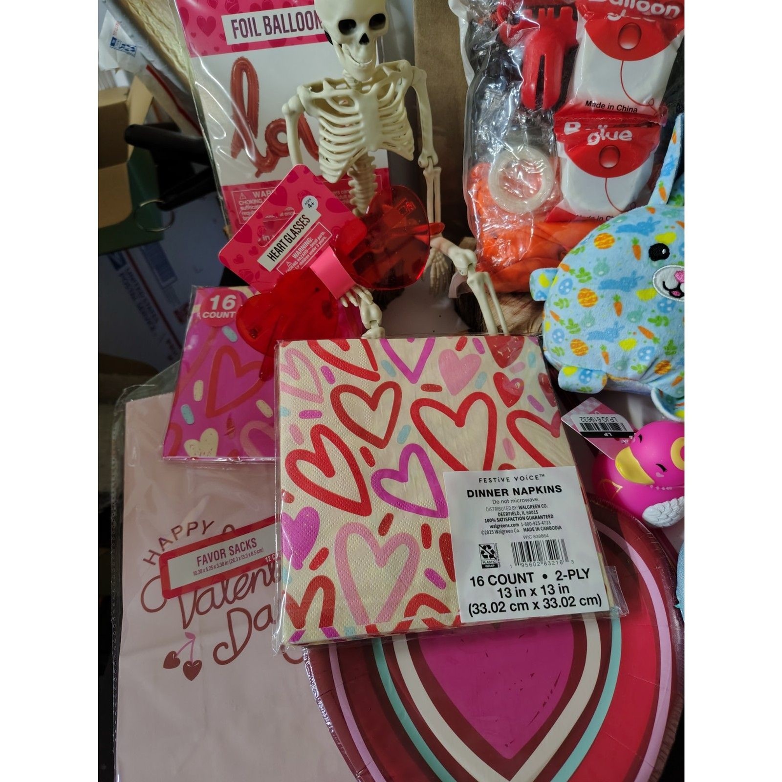Mixed Seasonal Lot – Valentines, Halloween, Easter…