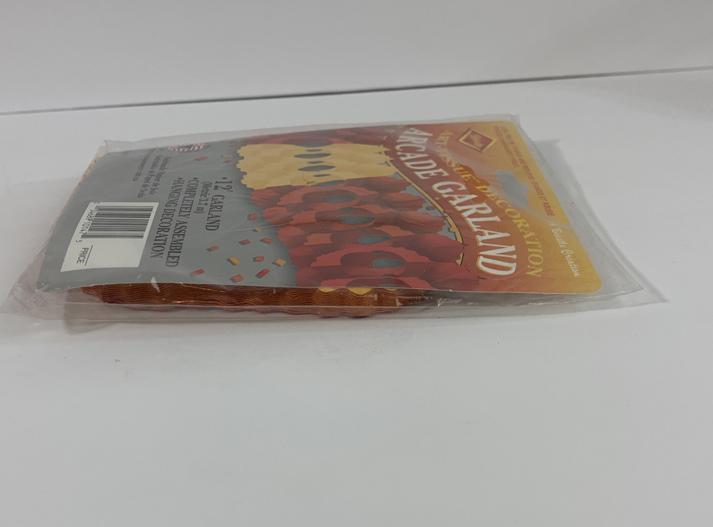 Beistle Arcade Garland 12 ft long Red Yellow Orange art tissue