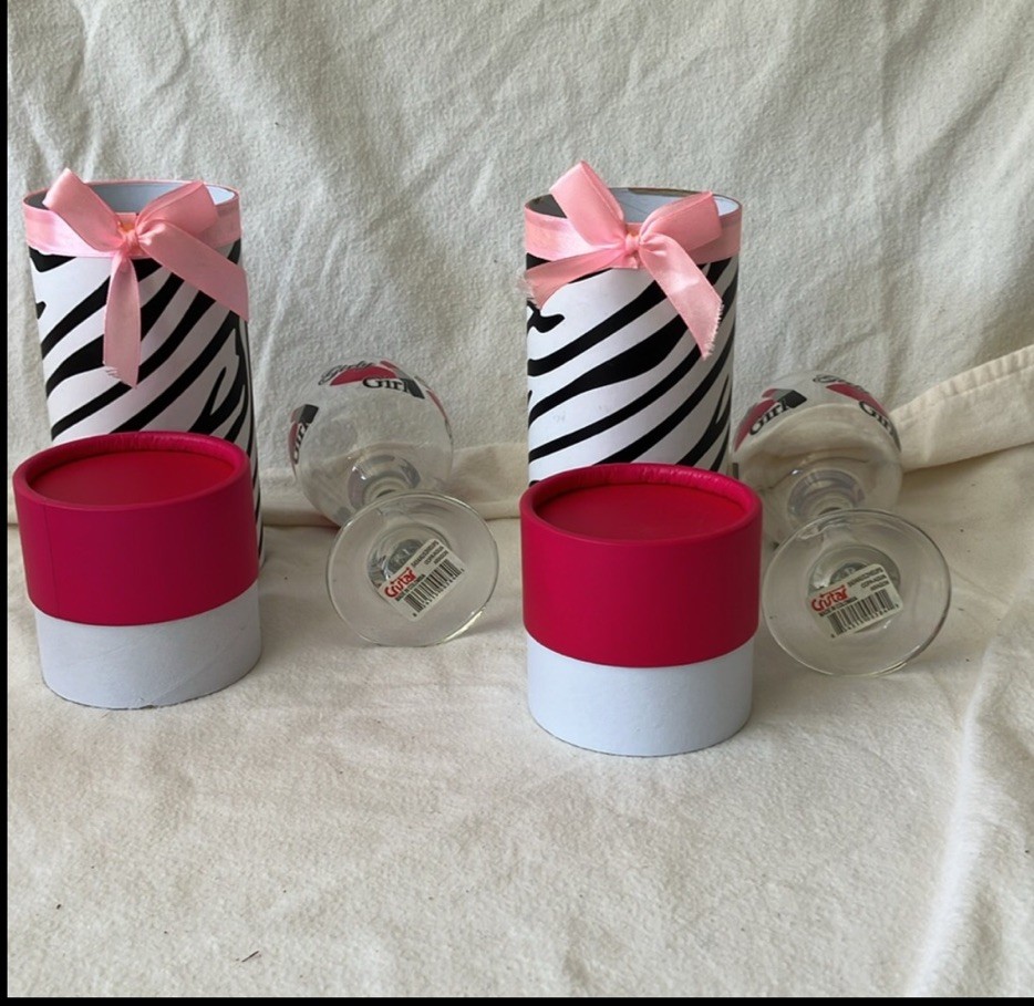 Lot Of 2 Wedding/Bachelorette Party/Girls Trip/Celebrate- Novelty Wine Glasses