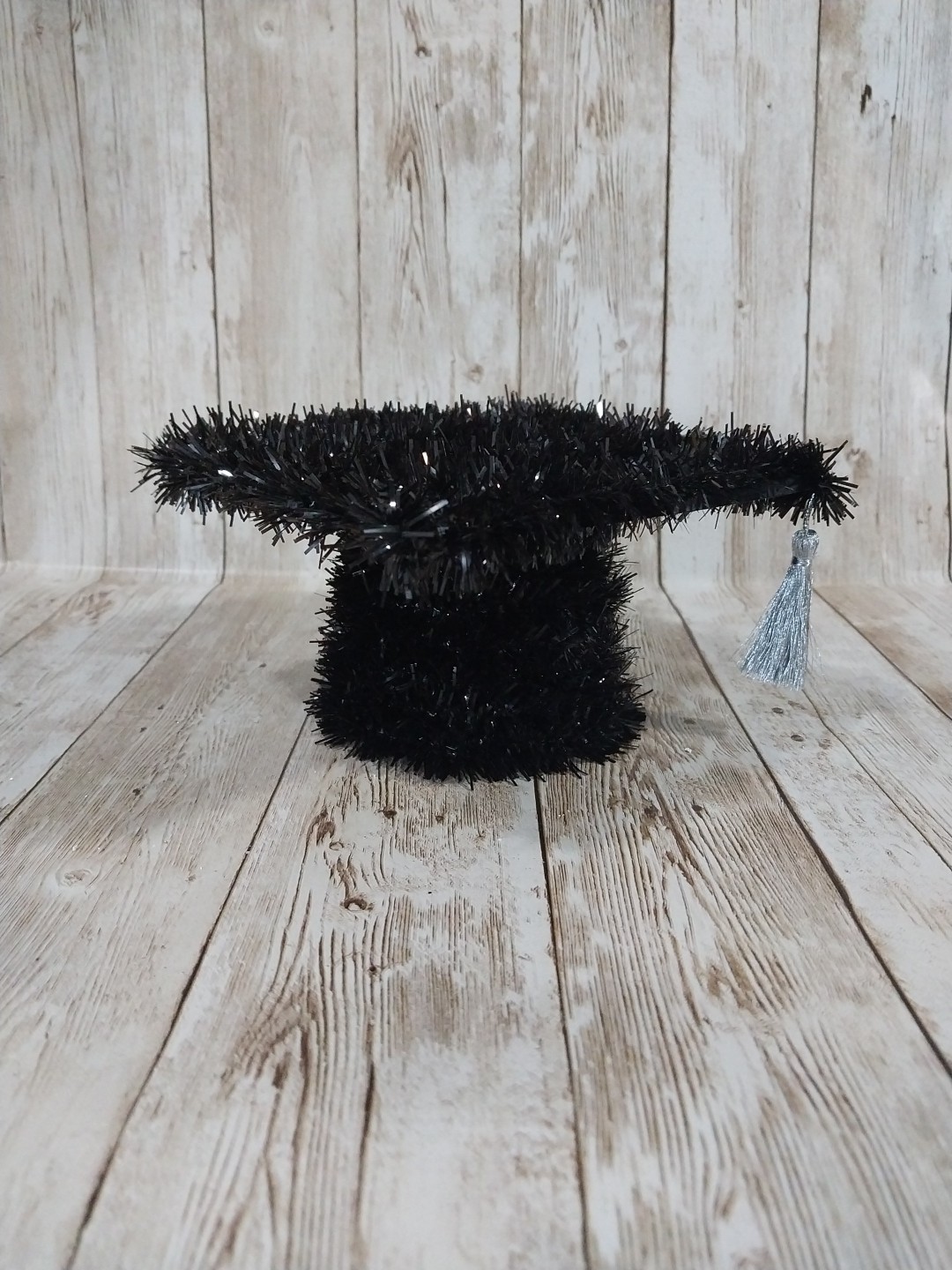 ~New! Graduation Cap & Tassel Black Party Favor Tinsel Decoration Senior College