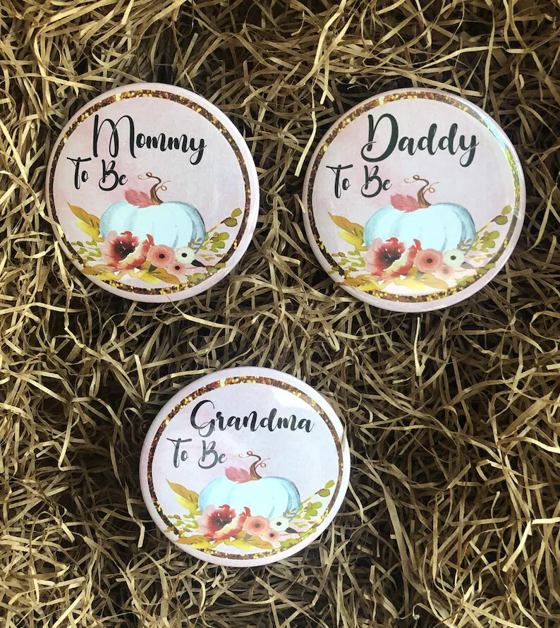 Pumpkin/pumkin baby shower/ mommy to be/ pumpkin decoration/pins buttons/ baby