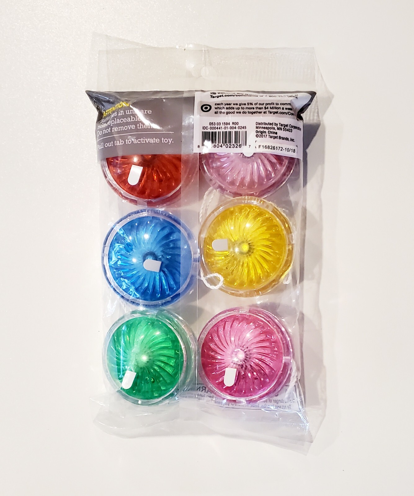 Spritz Light Up Yo Yos – 6 Count – 0.1 Pounds Ages 4+ Colorful Party Favors