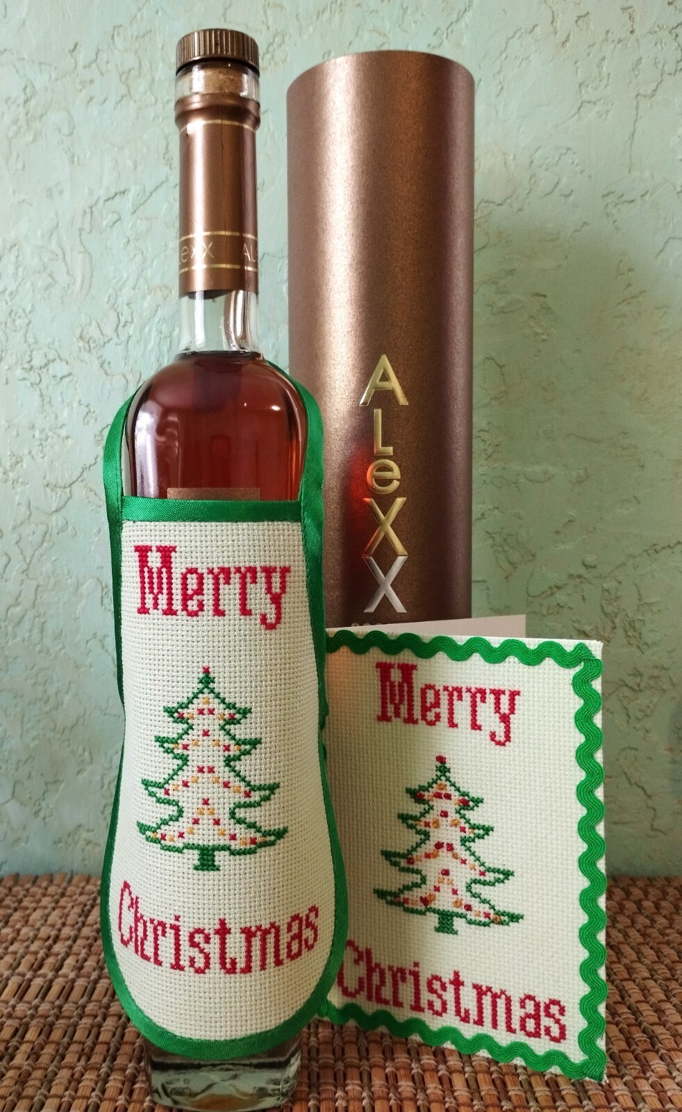 Christmas Holiday Decoration Decor for Table Wine Bottle Apron Christmas Card