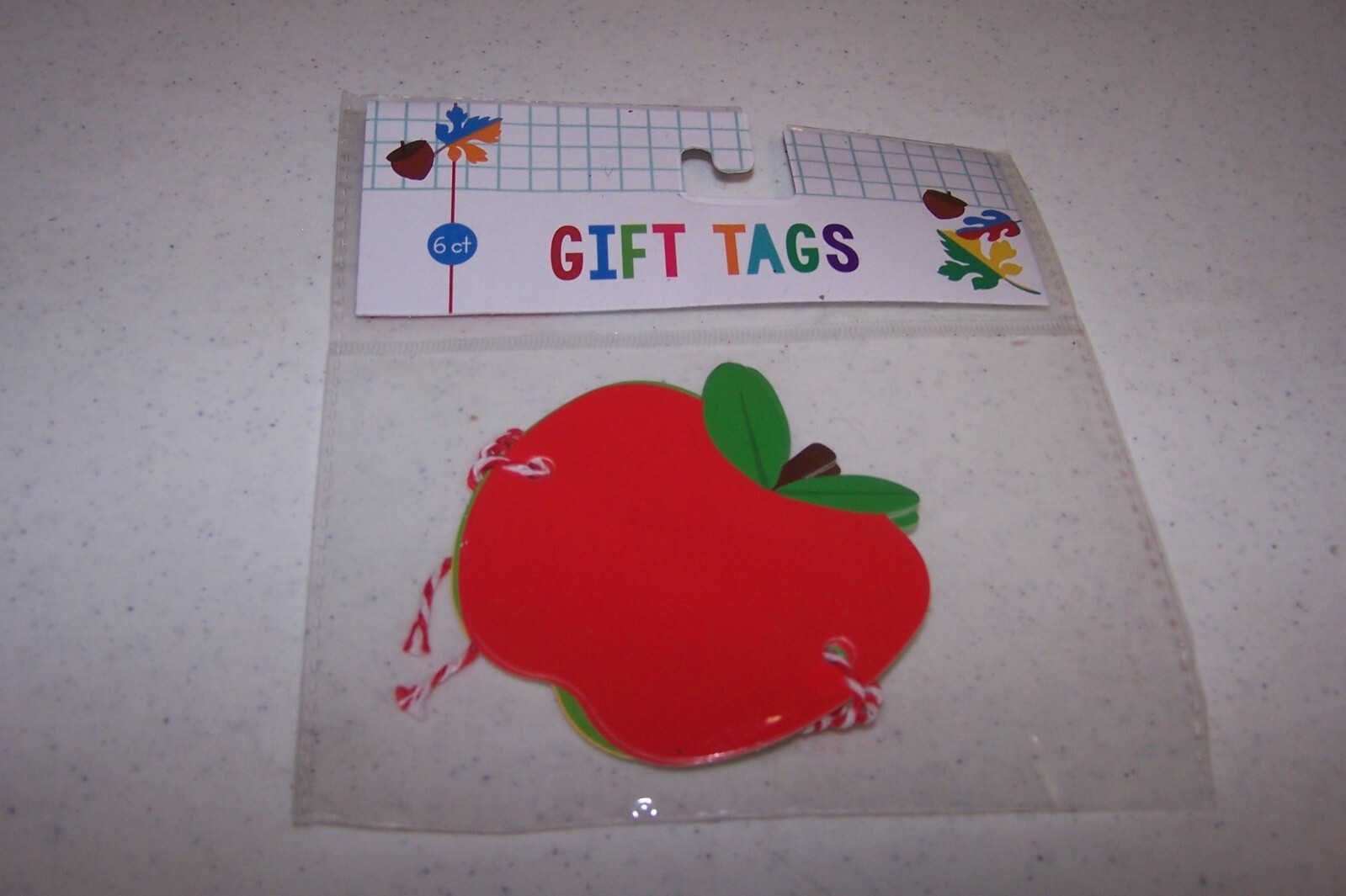 Horizon Group 6 Count Apple Wraps Gift Tags NEW in Pack Holiday, All Occasion