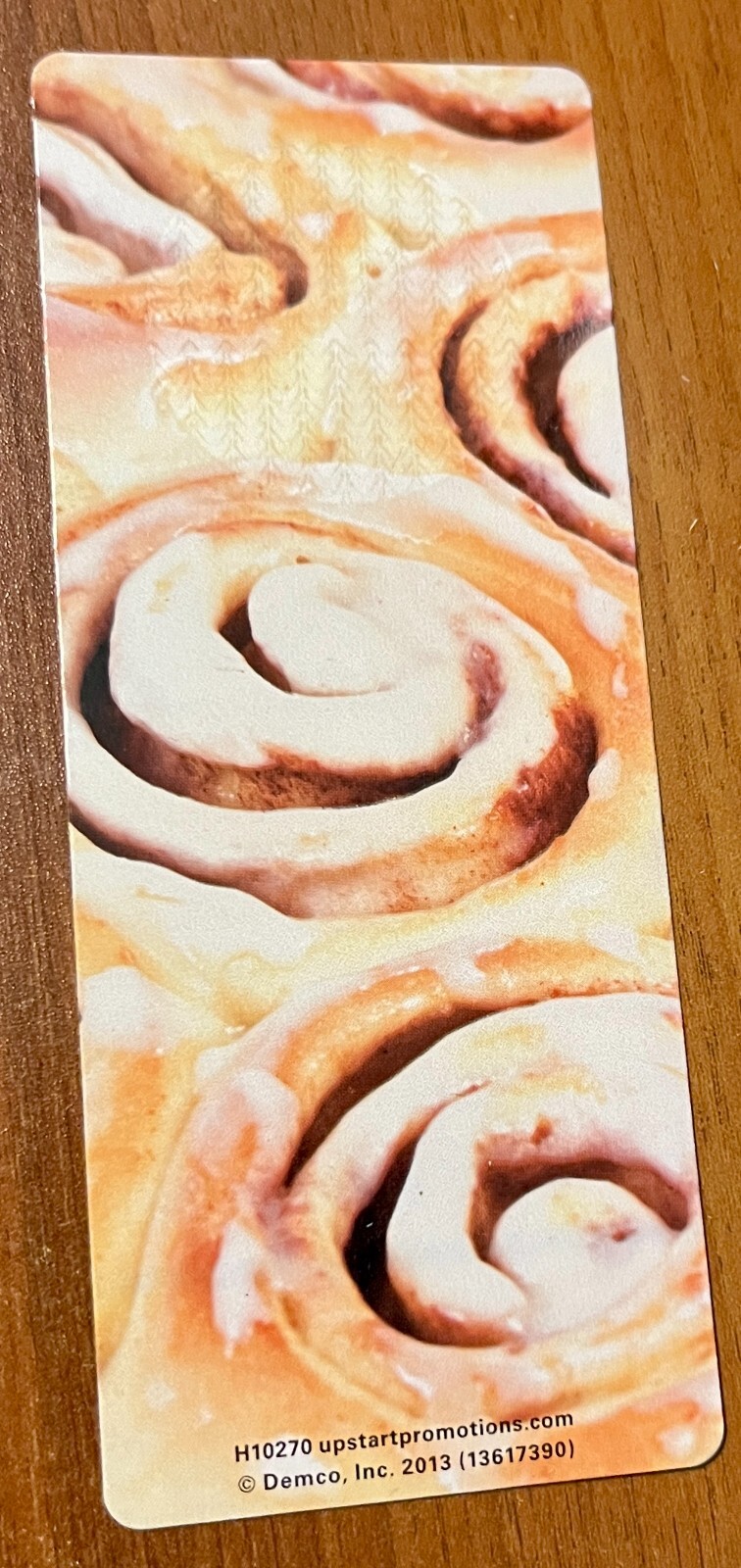 NEW! 48 CINNAMON ROLL SCENTED BOOKMARKS PASTRY PARTY FAVOR REWARD BOOK CLUB