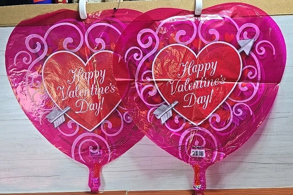 Lot Of 8 VALENTINE’S DAY BALLOONS