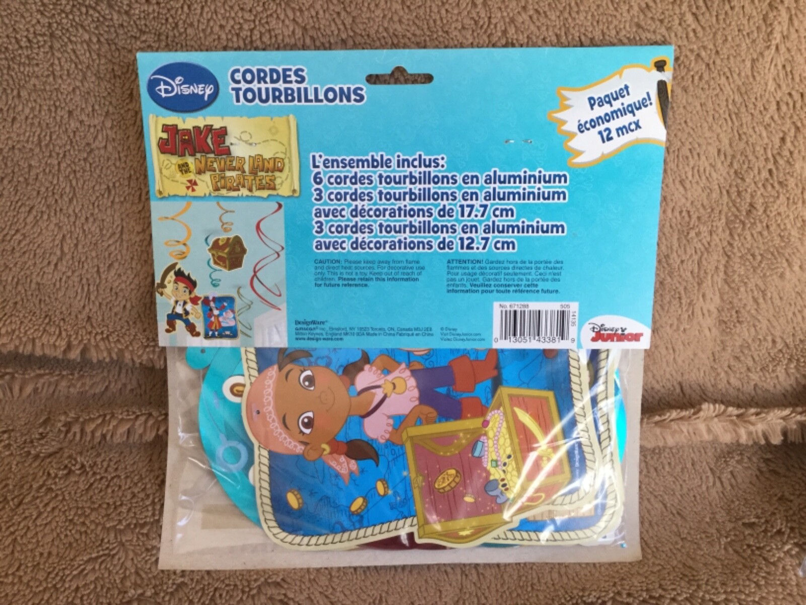 Huge lot Disney jake Neverland Pirates party supplies decorations favors game