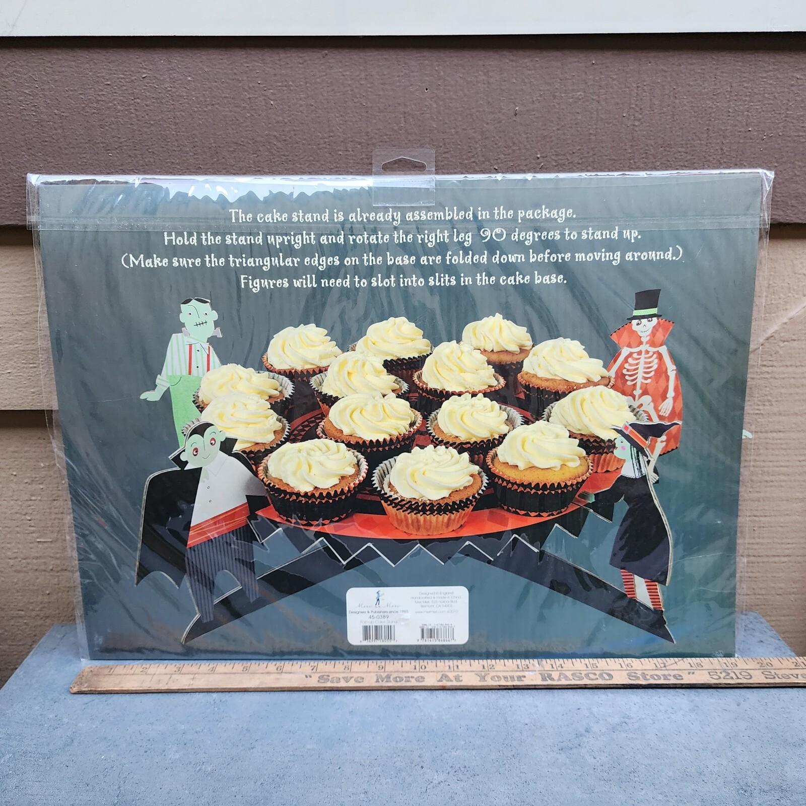 Meri Meri Halloween Cake Stand Pop-Up Cupcake Witch Skeleton Monster Vampire Bat