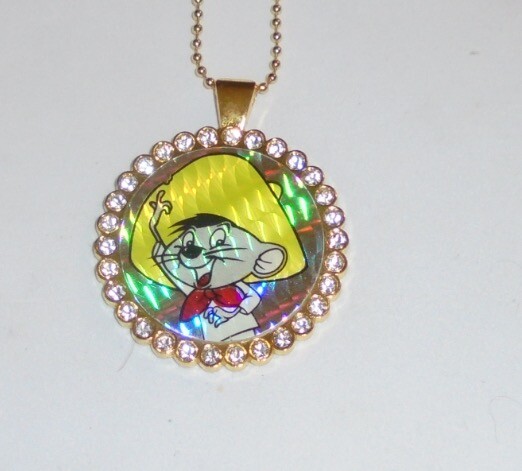 Vintage Looney Tunes SPEEDY GONZALES Prism Pog Cap Pendant Necklace Cartoon Farm