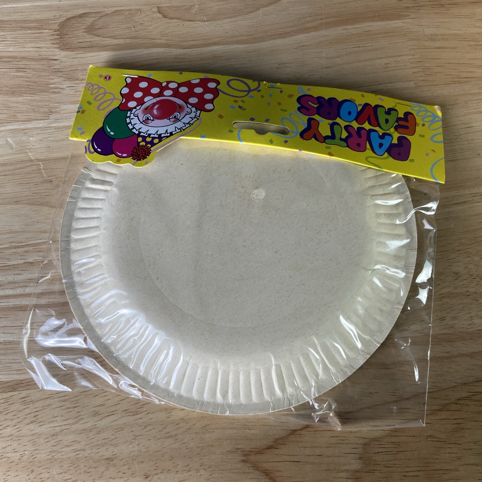 Vintage Party Favors Easter Plates 7” Round 20 Packs Of 6 & 6 Banners